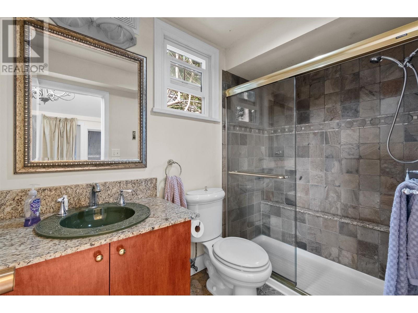 Listing Picture 22 of 31 : 4637 ANGUS DRIVE, Vancouver / 溫哥華 - 魯藝地產 Yvonne Lu Group - MLS Medallion Club Member