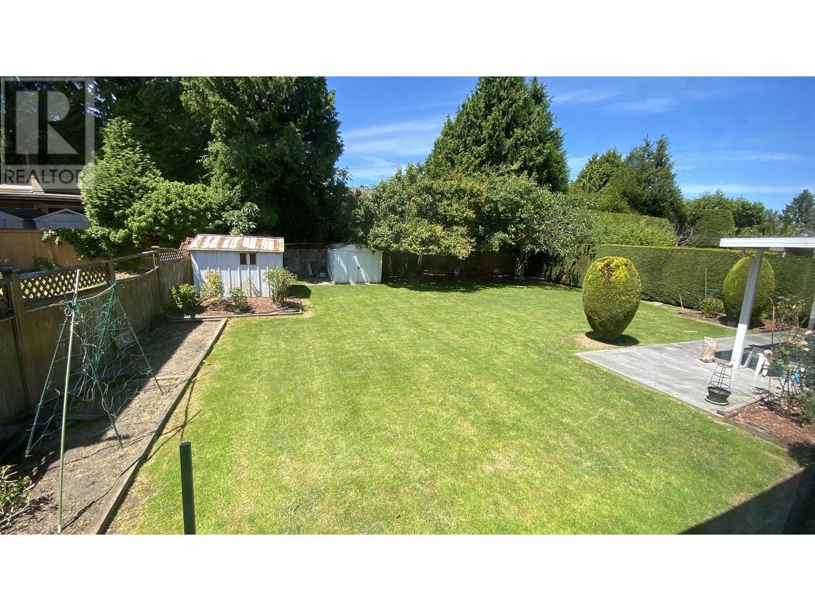 Listing Picture 24 of 28 : 6151 BELLFLOWER DRIVE, Richmond / 烈治文 - 魯藝地產 Yvonne Lu Group - MLS Medallion Club Member