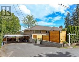 104 Burnett Rd, view royal, British Columbia