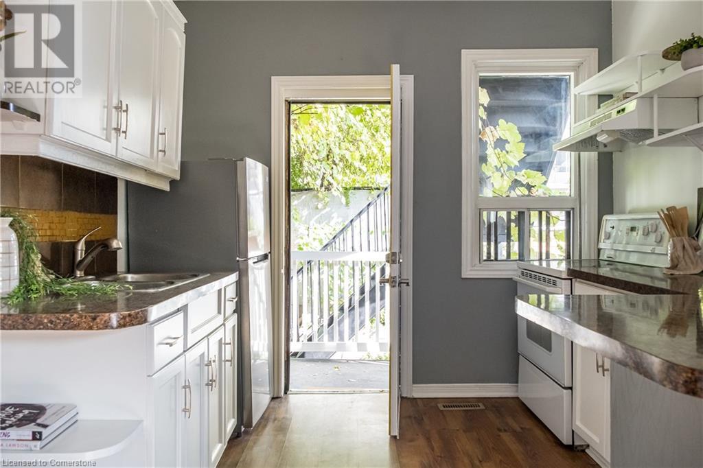 235 Young Street, Hamilton, Ontario  L8N 1V9 - Photo 19 - 40652927