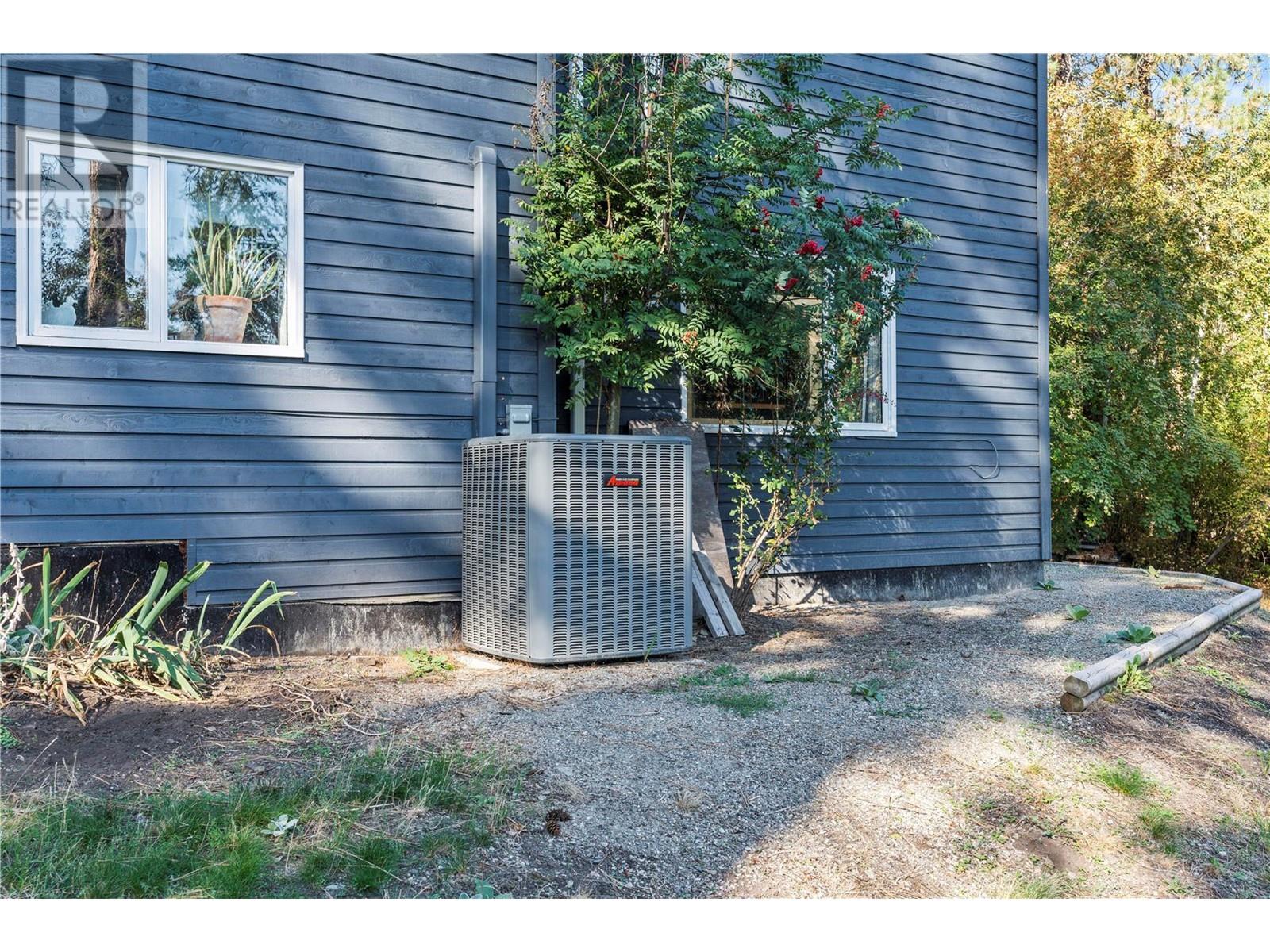 9292 Kokanee Road, Vernon, British Columbia  V1H 1K4 - Photo 56 - 10325211