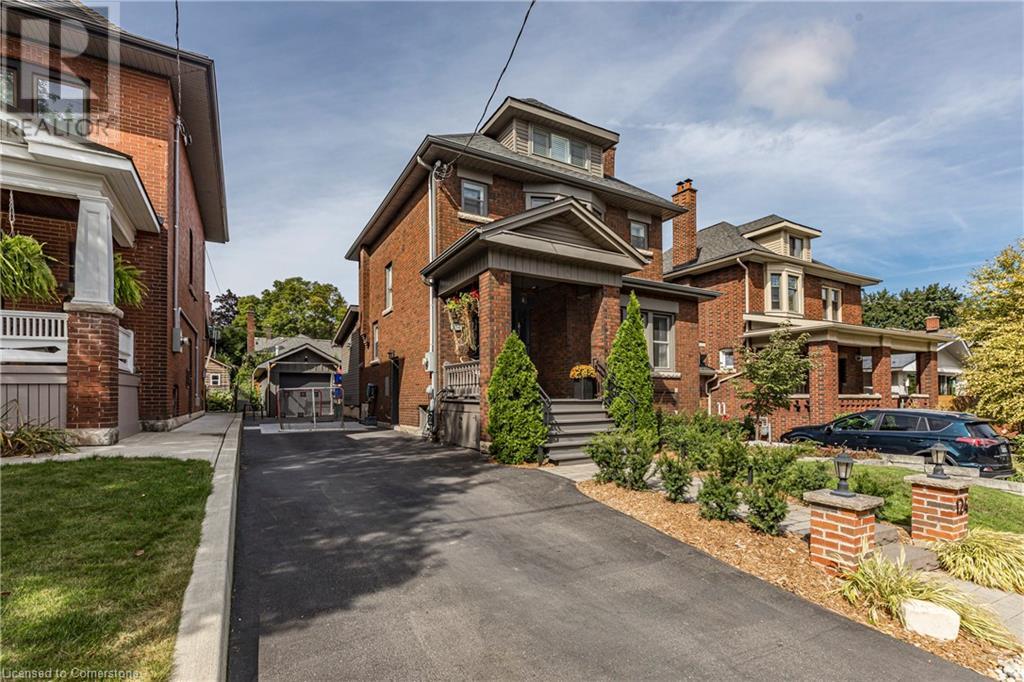 124 Flatt Avenue, Hamilton, Ontario L8P 4N3 - Photo 2 - 40655247