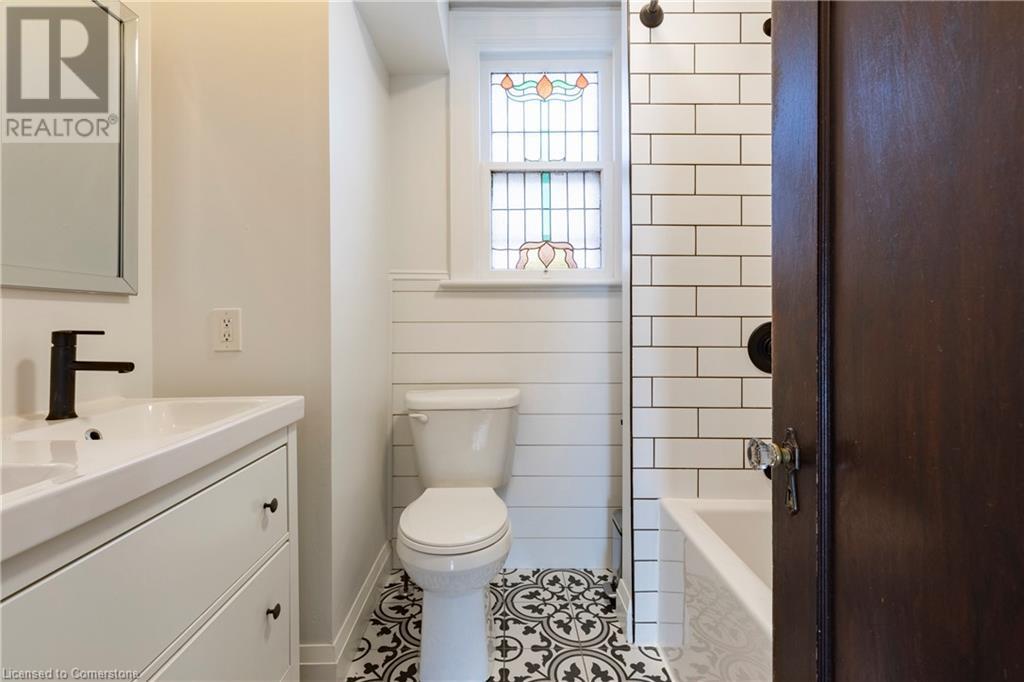 124 Flatt Avenue, Hamilton, Ontario L8P 4N3 - Photo 31 - 40655247