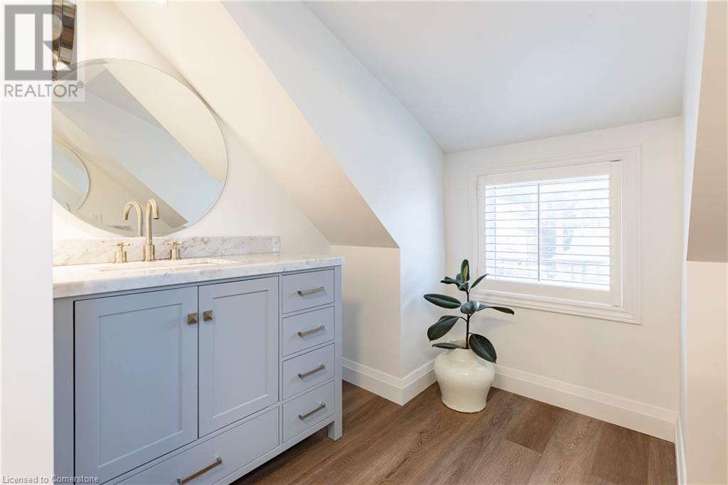 124 Flatt Avenue, Hamilton, Ontario L8P 4N3 - Photo 37 - 40655247