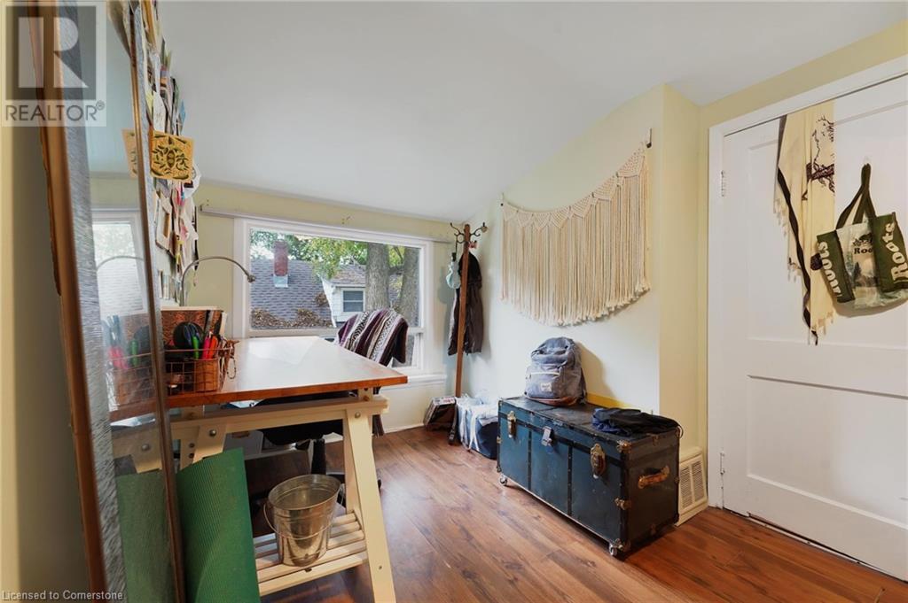 105 Ward Avenue, Hamilton, Ontario L8S 2E8 - Photo 22 - 40654588