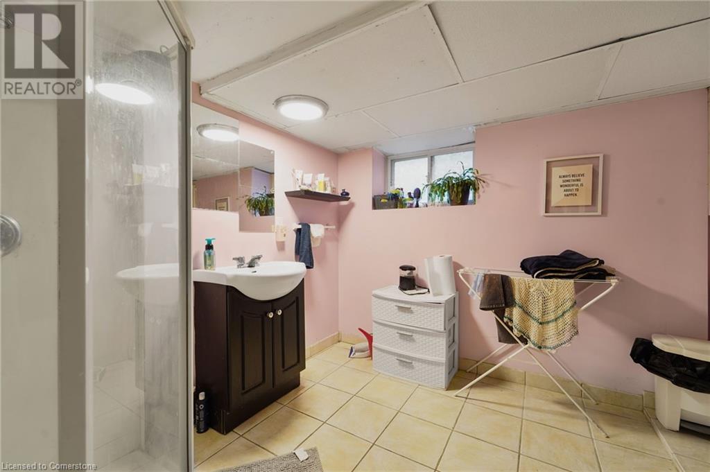 105 Ward Avenue, Hamilton, Ontario L8S 2E8 - Photo 27 - 40654588