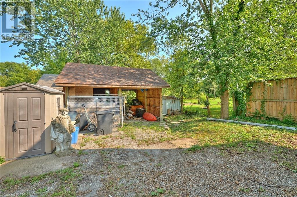 114 Welland Street N, Thorold, Ontario  L2V 2C1 - Photo 5 - 40648012