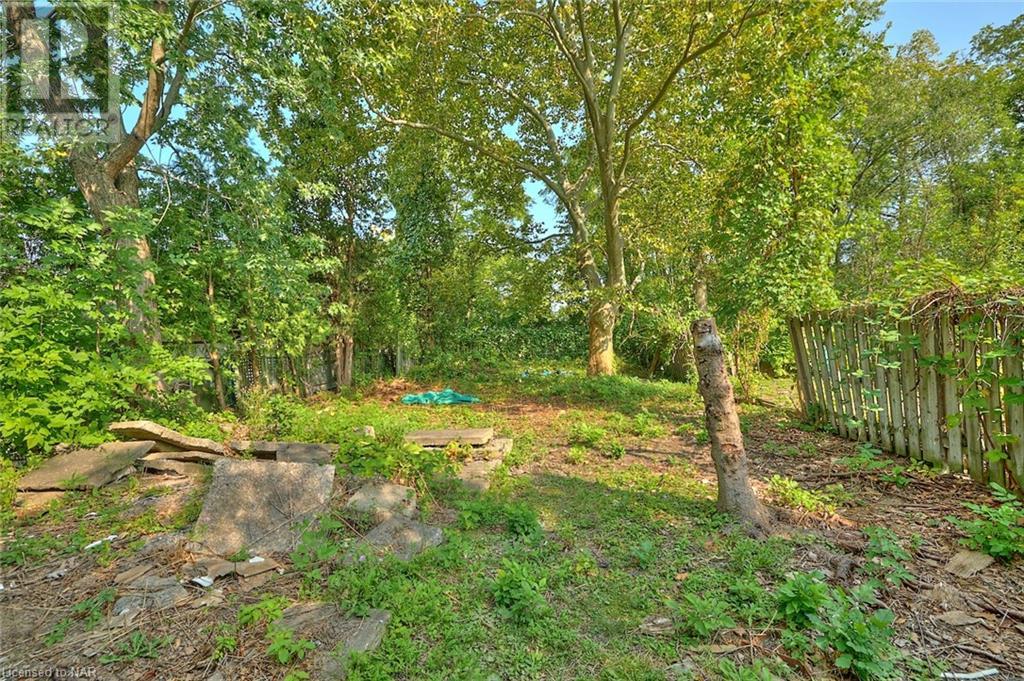 114 Welland Street N, Thorold, Ontario  L2V 2C1 - Photo 25 - 40648012