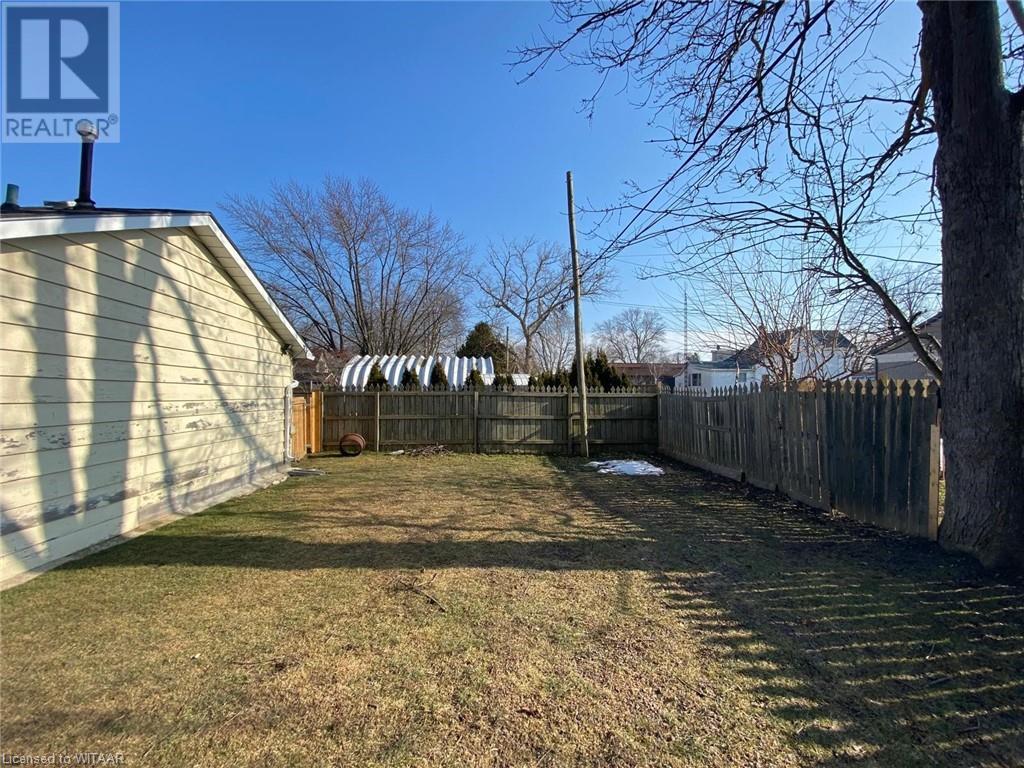 224 Joseph Street, Chatham, Ontario N7L 3H1 - Photo 9 - 40653921