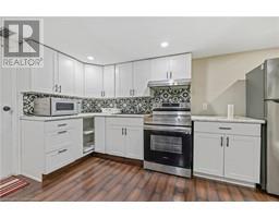 38 LAKE Avenue N, hamilton, Ontario