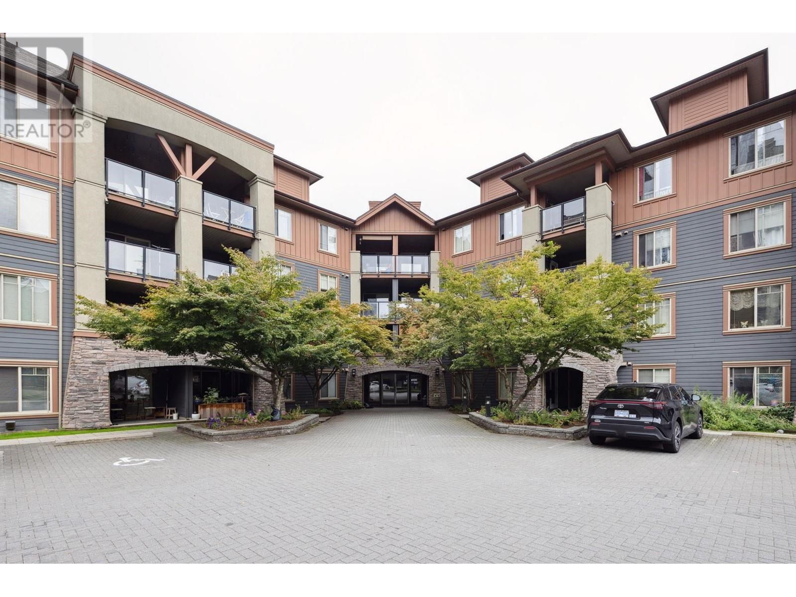 3219 240 SHERBROOKE STREET, New Westminster, British Columbia