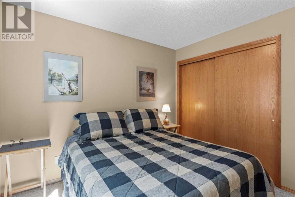 1077 Wilson Way, Canmore, Alberta  T1W 3C5 - Photo 41 - A2158101