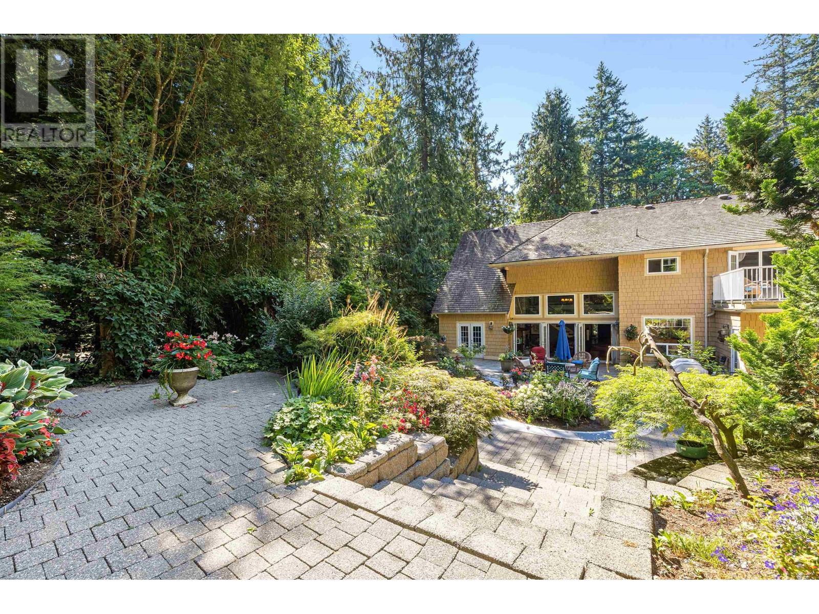 26045 100th Avenue, Maple Ridge, British Columbia  V2W 1S4 - Photo 34 - R2930702