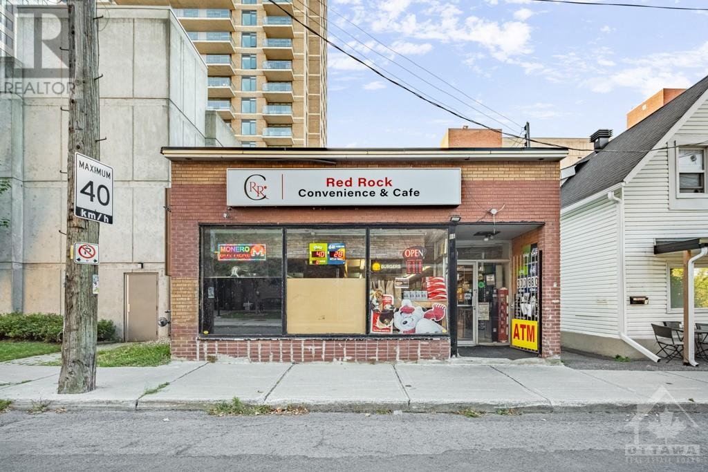 86 FORWARD AVENUE, Ottawa, Ontario