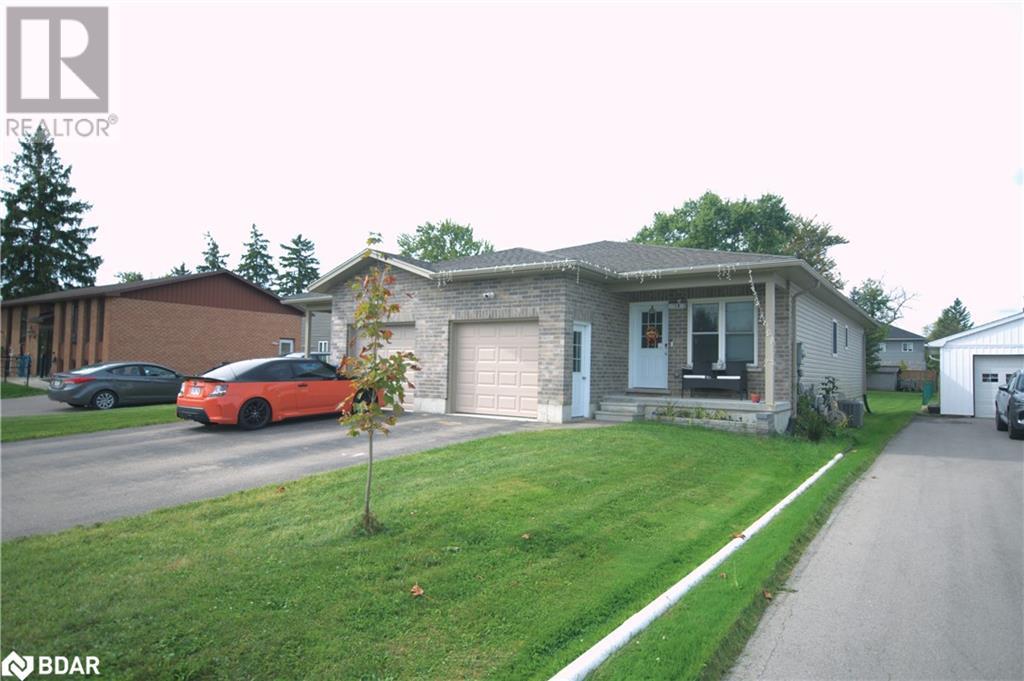 16 Ingersoll Street, St. Marys, Ontario  N4X 1C8 - Photo 3 - 40654220