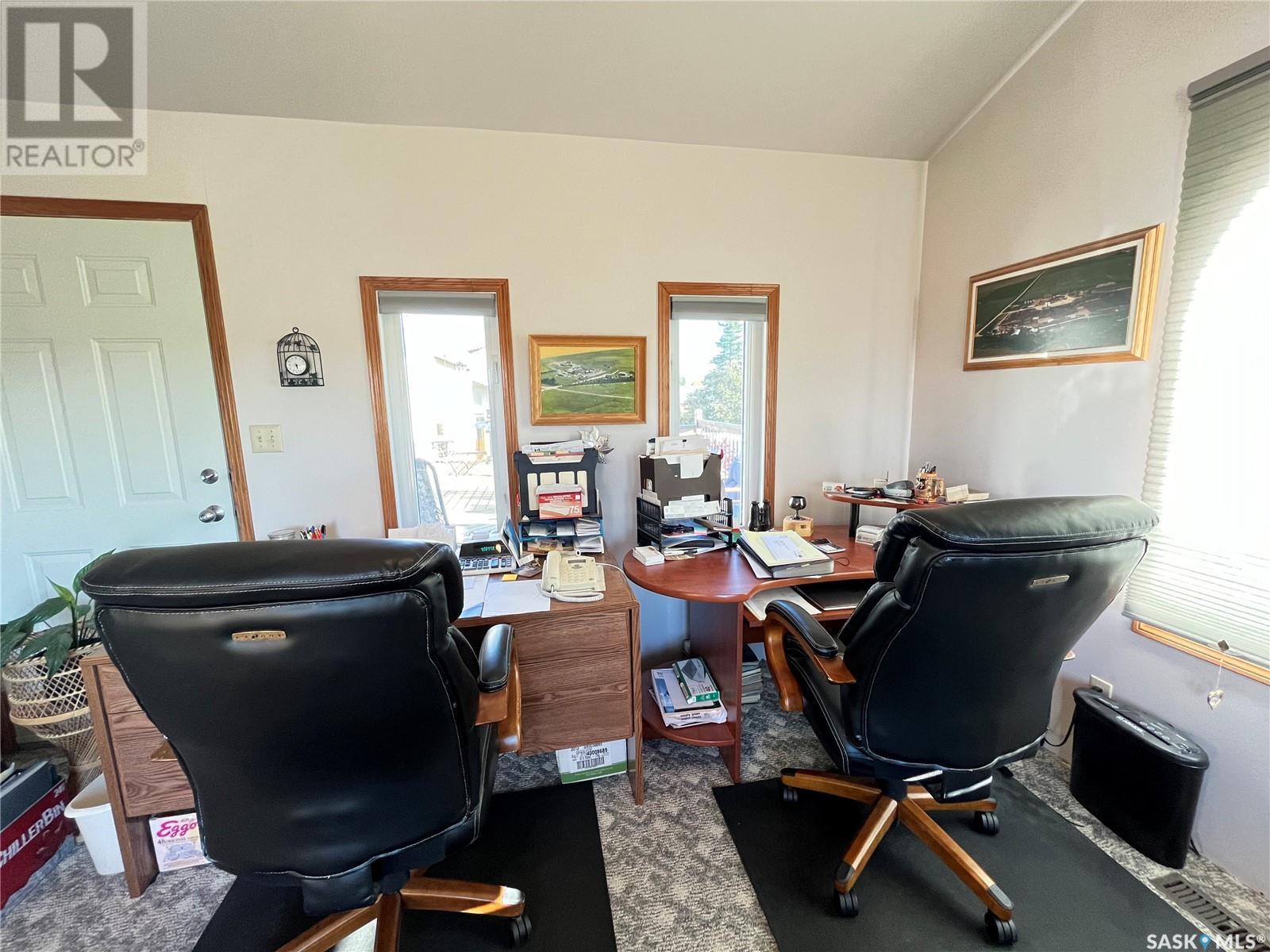 620 Griffin Street, Maple Creek, Saskatchewan  S0N 1N0 - Photo 24 - SK984942