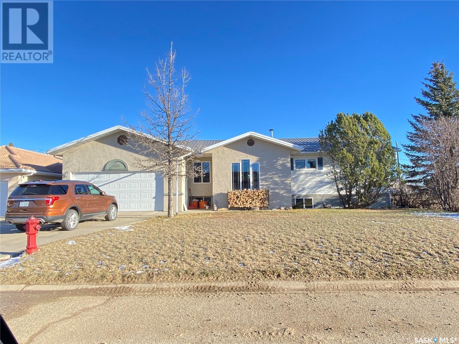 620 Griffin Street, Maple Creek, Saskatchewan  S0N 1N0 - Photo 50 - SK984942