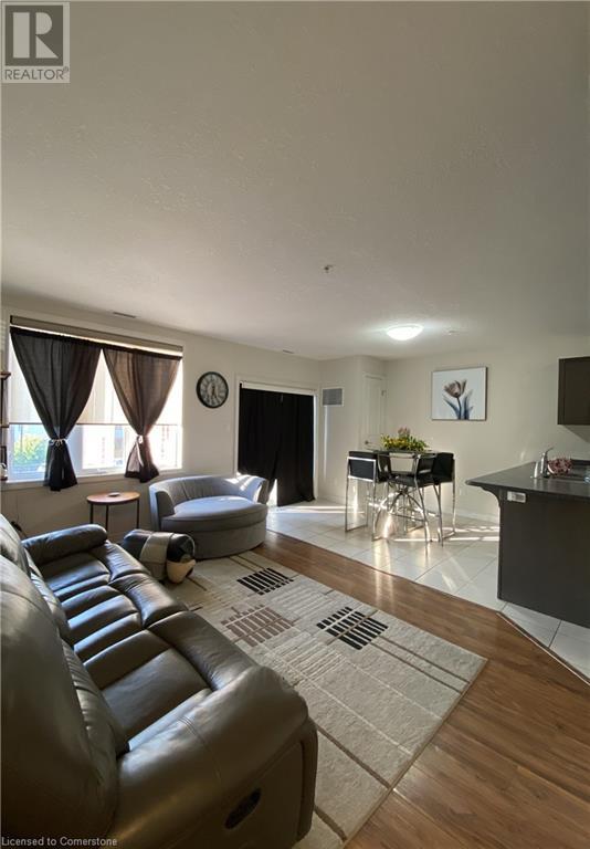 3200 Regional Road 56 Unit# 208, Binbrook, Ontario  L0R 1C0 - Photo 9 - 40656252