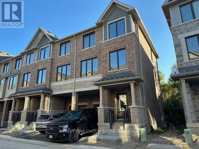 30 FOLCROFT STREET, Brampton, Ontario