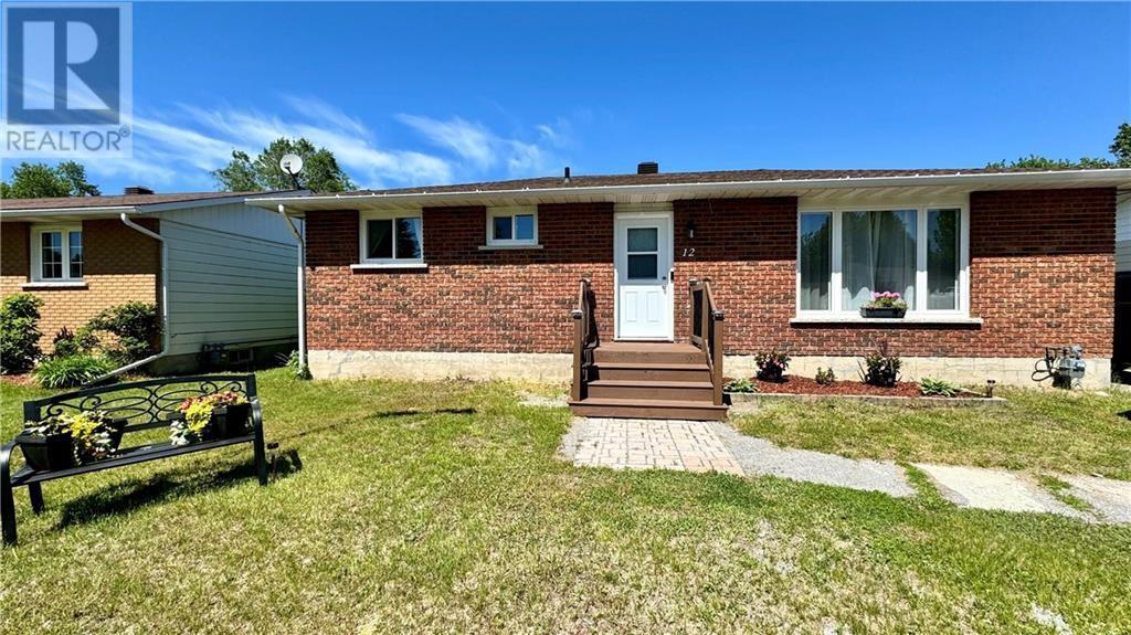 12 JAMES STREET Petawawa