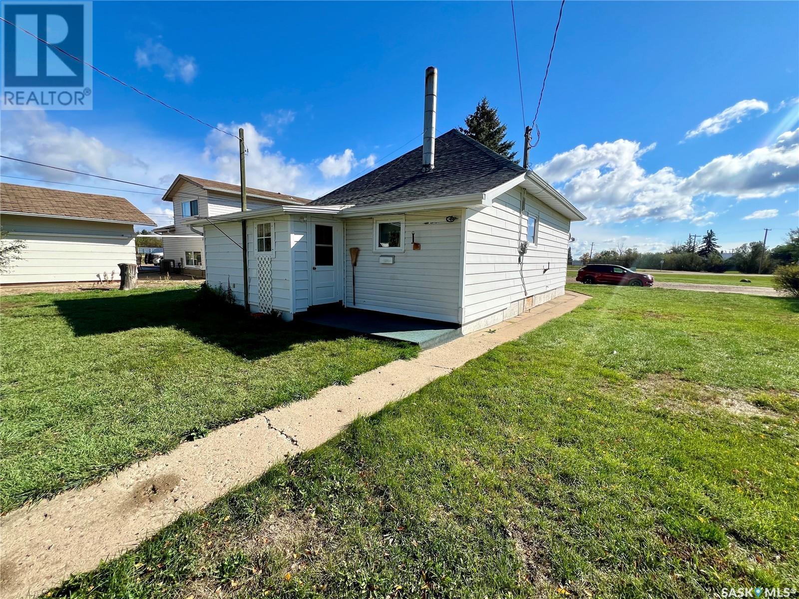 308 Main Street, Hodgeville, Saskatchewan  S0H 2B0 - Photo 28 - SK985044