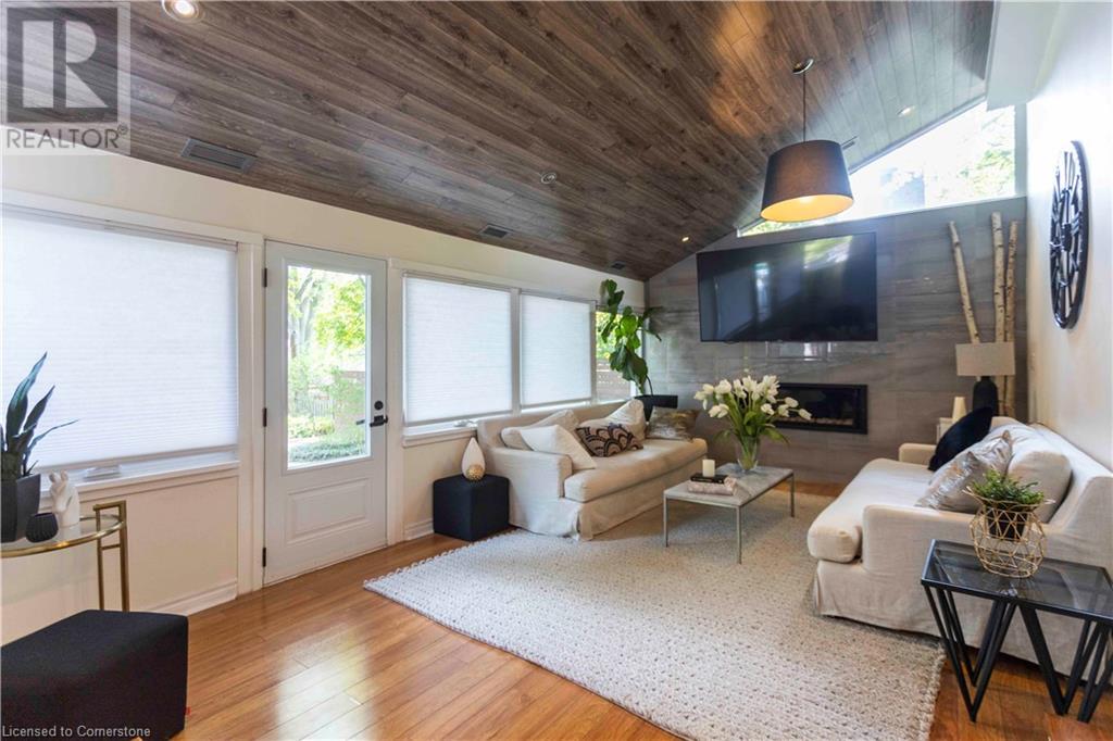 2150 Elmhurst Avenue, Oakville, Ontario  L6J 5G2 - Photo 13 - 40656031