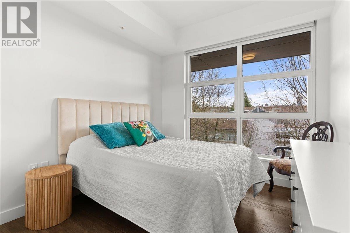 Listing Picture 22 of 30 : 304 717 W 17TH AVENUE, Vancouver / 溫哥華 - 魯藝地產 Yvonne Lu Group - MLS Medallion Club Member