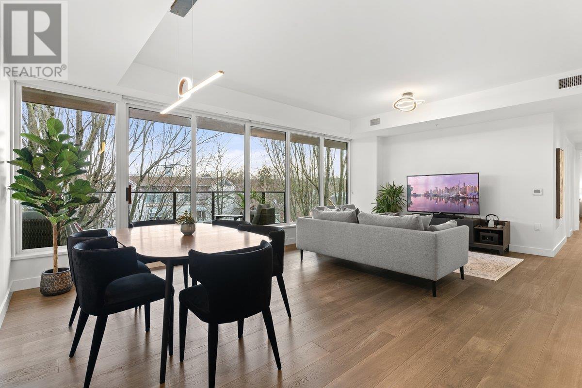 Listing Picture 7 of 30 : 304 717 W 17TH AVENUE, Vancouver / 溫哥華 - 魯藝地產 Yvonne Lu Group - MLS Medallion Club Member