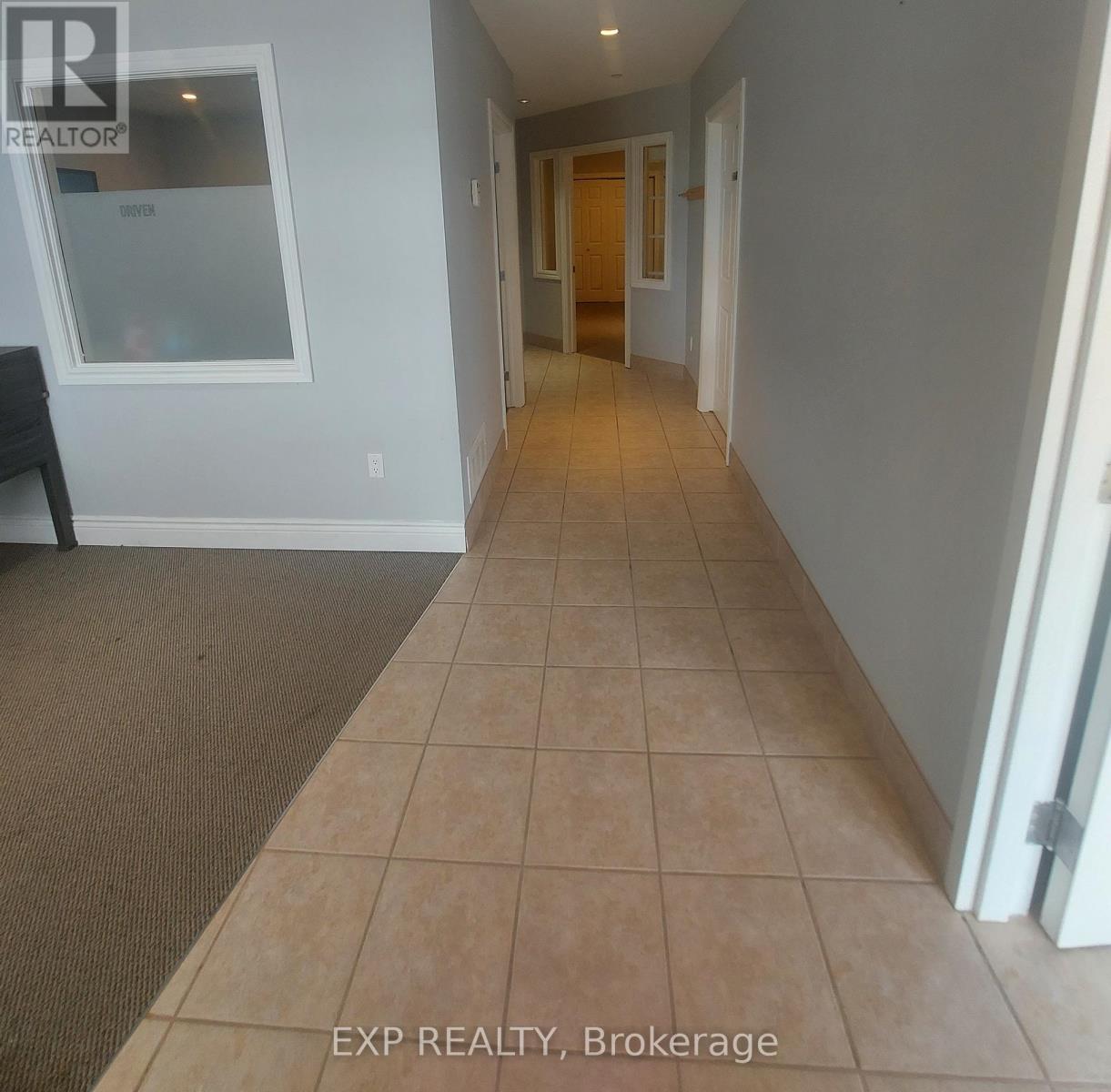 7 - 48 Centennial Road, Orangeville, Ontario  L9W 3T4 - Photo 6 - W9364479