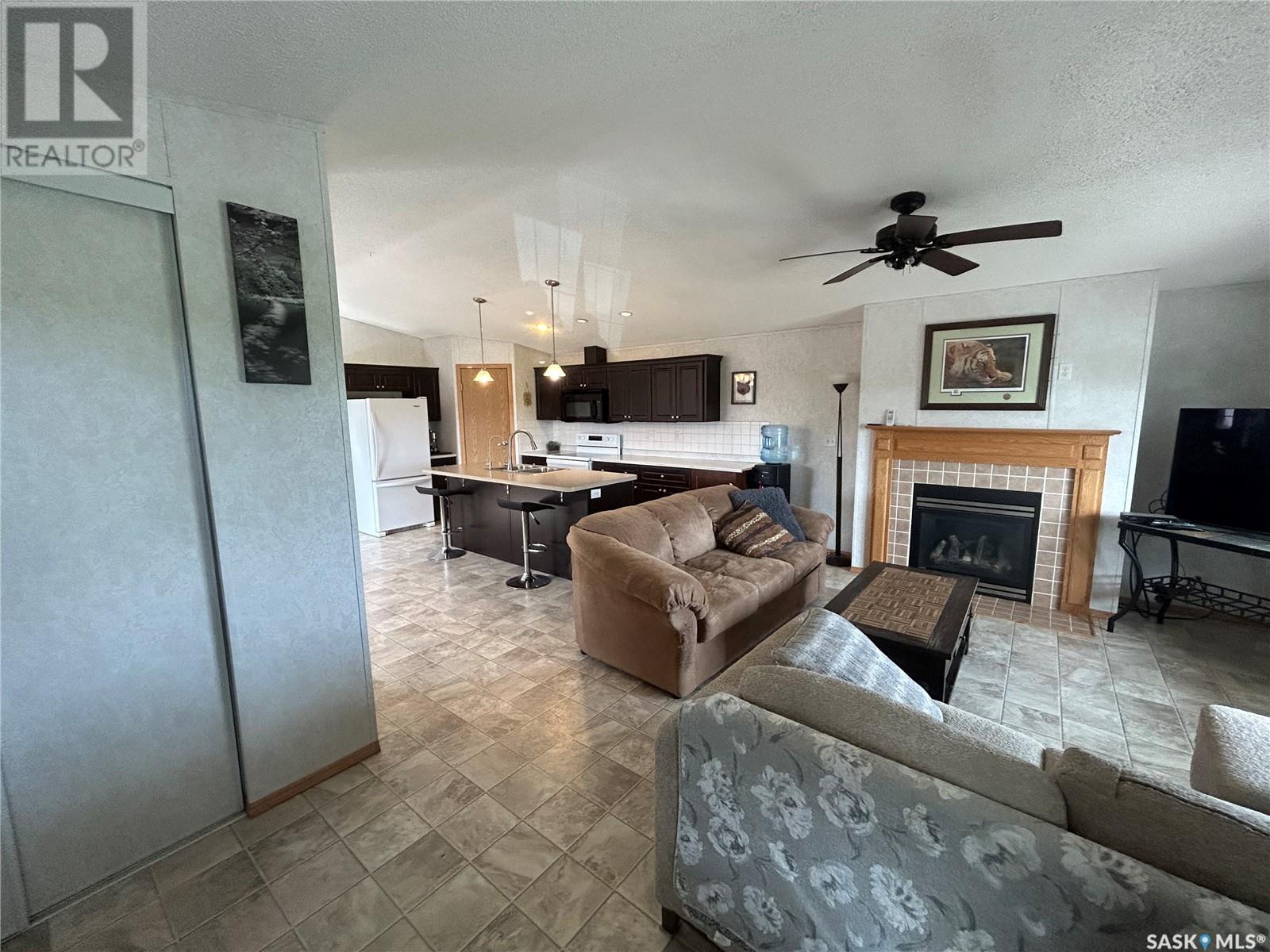 Property at 187 Robinson AVENUE image 5