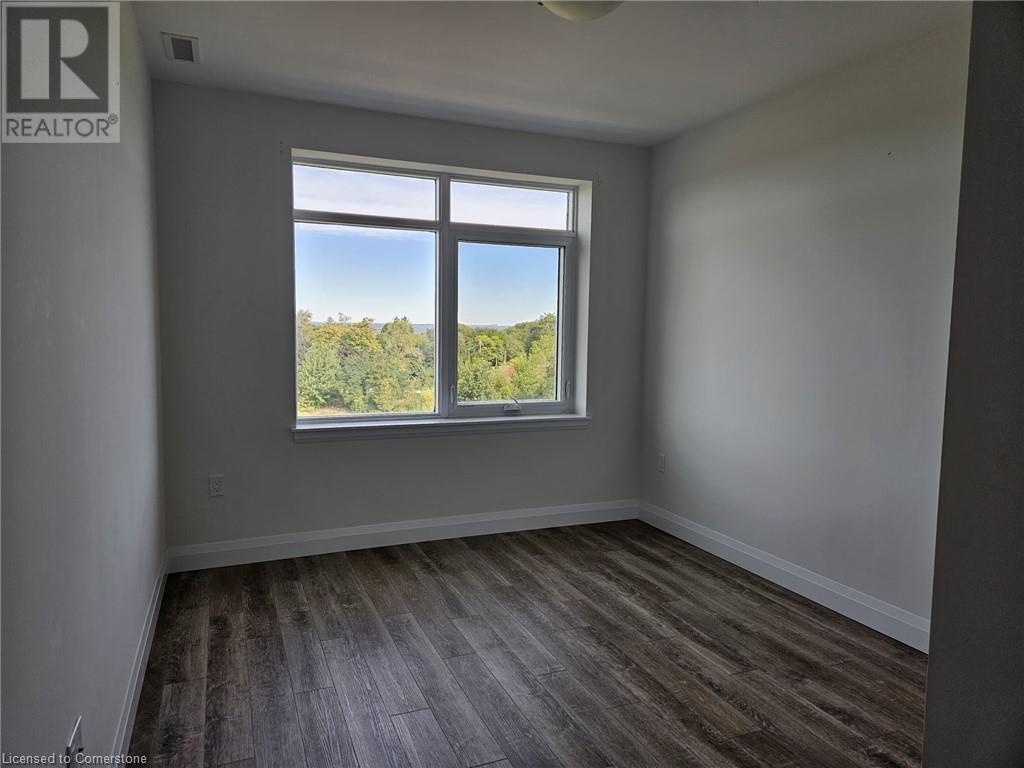 1 Redfern Avenue Unit# 435, Hamilton, Ontario L9C 0E6 - Photo 5 - 40656394