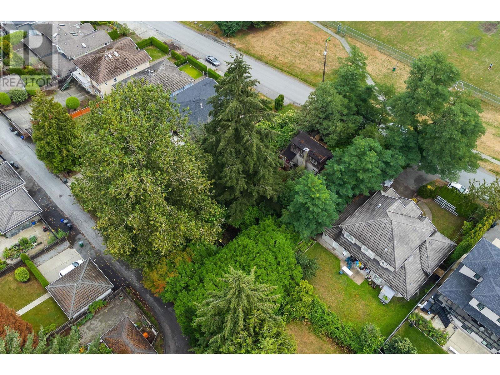 6339 Dufferin Avenue, Burnaby, British Columbia  V5H 3S9 - Photo 5 - R2931298