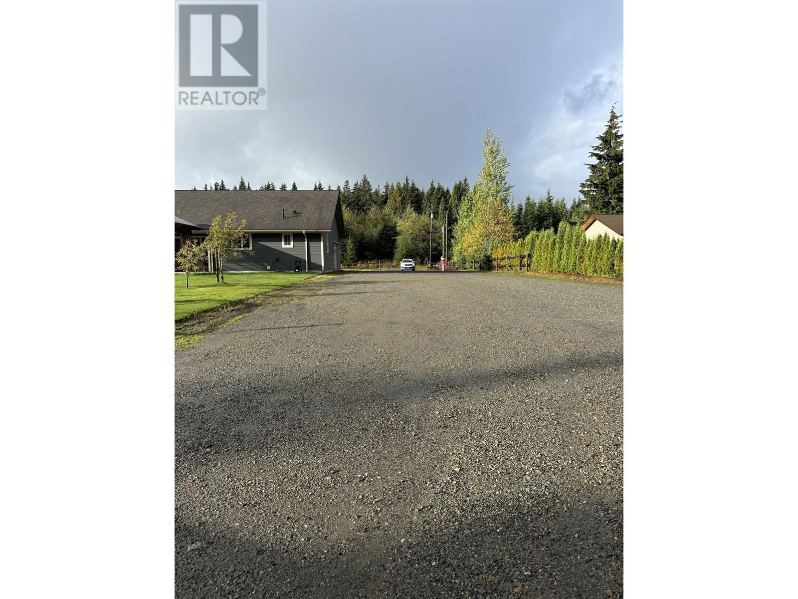 26 Blueberry Avenue, Kitimat, British Columbia  V8C 2S7 - Photo 21 - R2931245