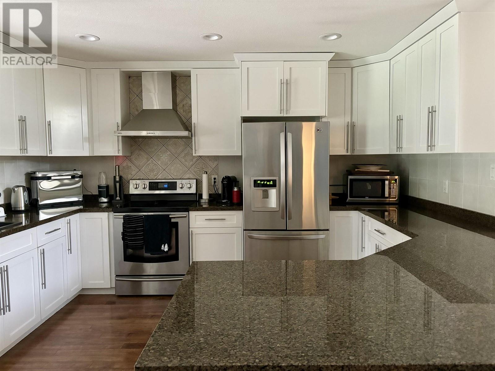 26 Blueberry Avenue, Kitimat, British Columbia  V8C 2S7 - Photo 6 - R2931245