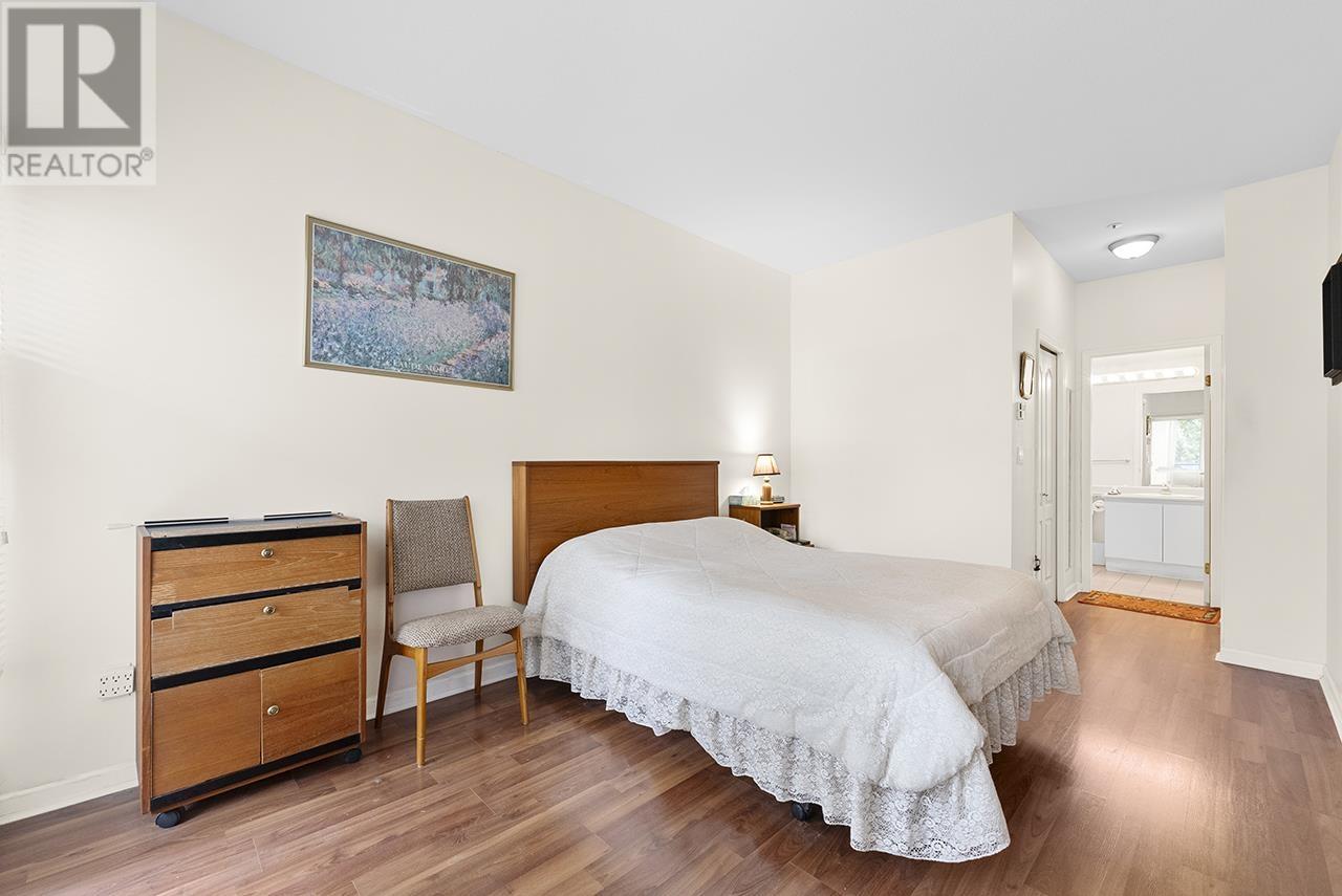 Listing Picture 13 of 17 : 203 8380 JONES ROAD, Richmond / 烈治文 - 魯藝地產 Yvonne Lu Group - MLS Medallion Club Member