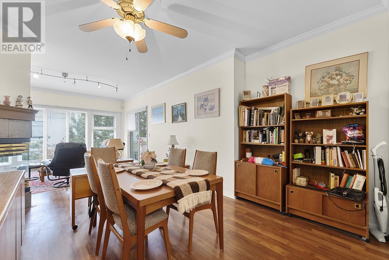 Listing Picture 11 of 17 : 203 8380 JONES ROAD, Richmond / 烈治文 - 魯藝地產 Yvonne Lu Group - MLS Medallion Club Member