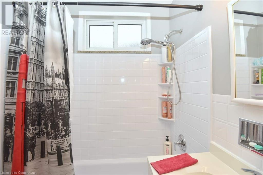 1066 Fennell Avenue E, Hamilton, Ontario  L8T 1R6 - Photo 22 - 40656225