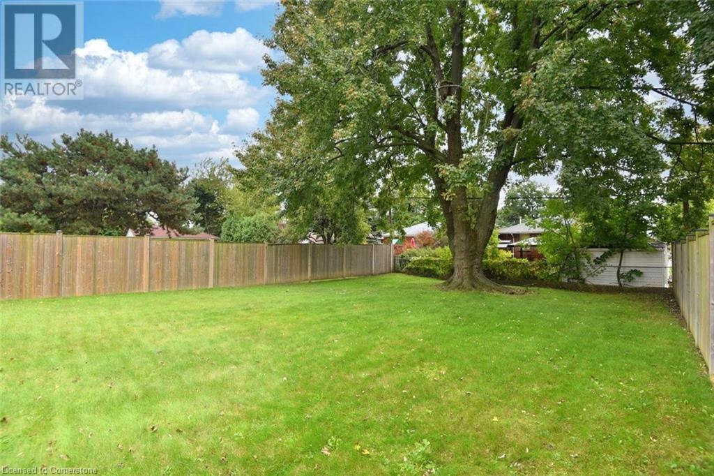 1066 Fennell Avenue E, Hamilton, Ontario  L8T 1R6 - Photo 30 - 40656225