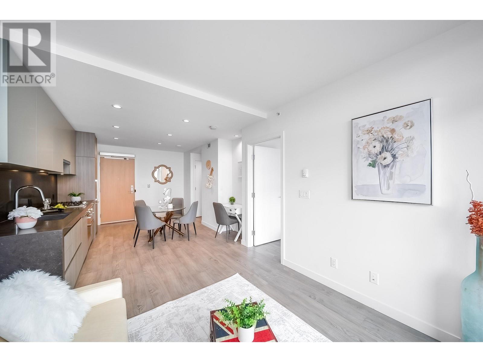 Listing Picture 7 of 40 : 2101 6080 MCKAY AVENUE, Burnaby / 本拿比 - 魯藝地產 Yvonne Lu Group - MLS Medallion Club Member