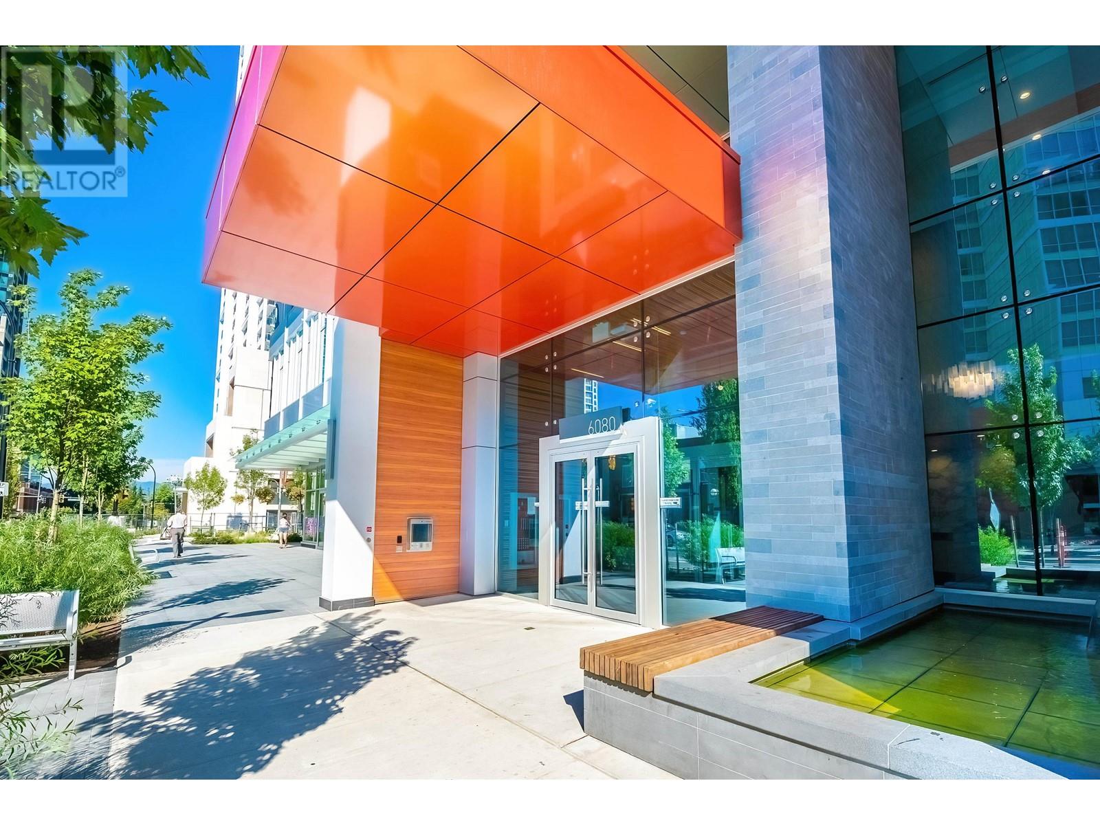 Listing Picture 2 of 40 : 2101 6080 MCKAY AVENUE, Burnaby / 本拿比 - 魯藝地產 Yvonne Lu Group - MLS Medallion Club Member