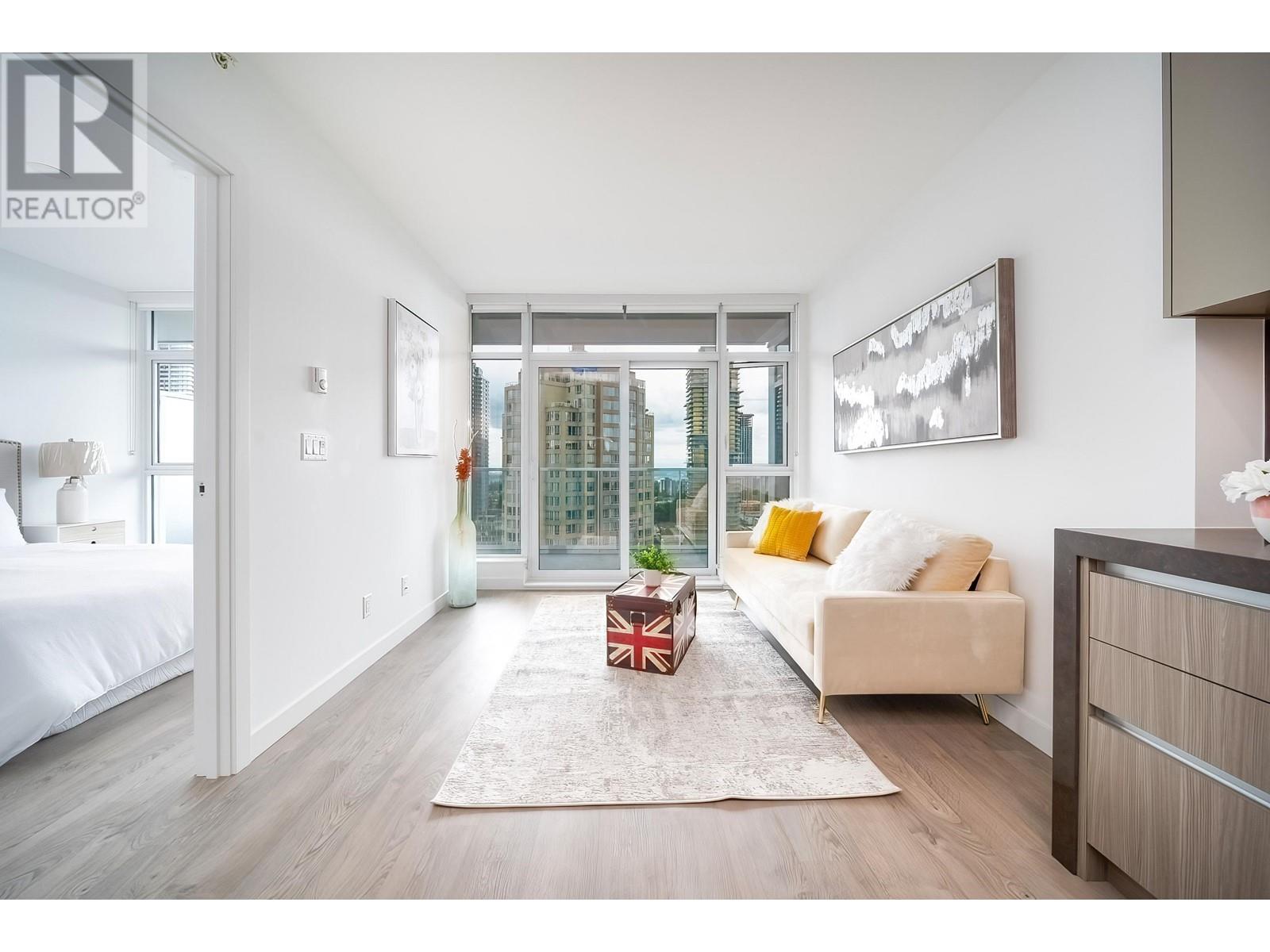 Listing Picture 12 of 40 : 2101 6080 MCKAY AVENUE, Burnaby / 本拿比 - 魯藝地產 Yvonne Lu Group - MLS Medallion Club Member