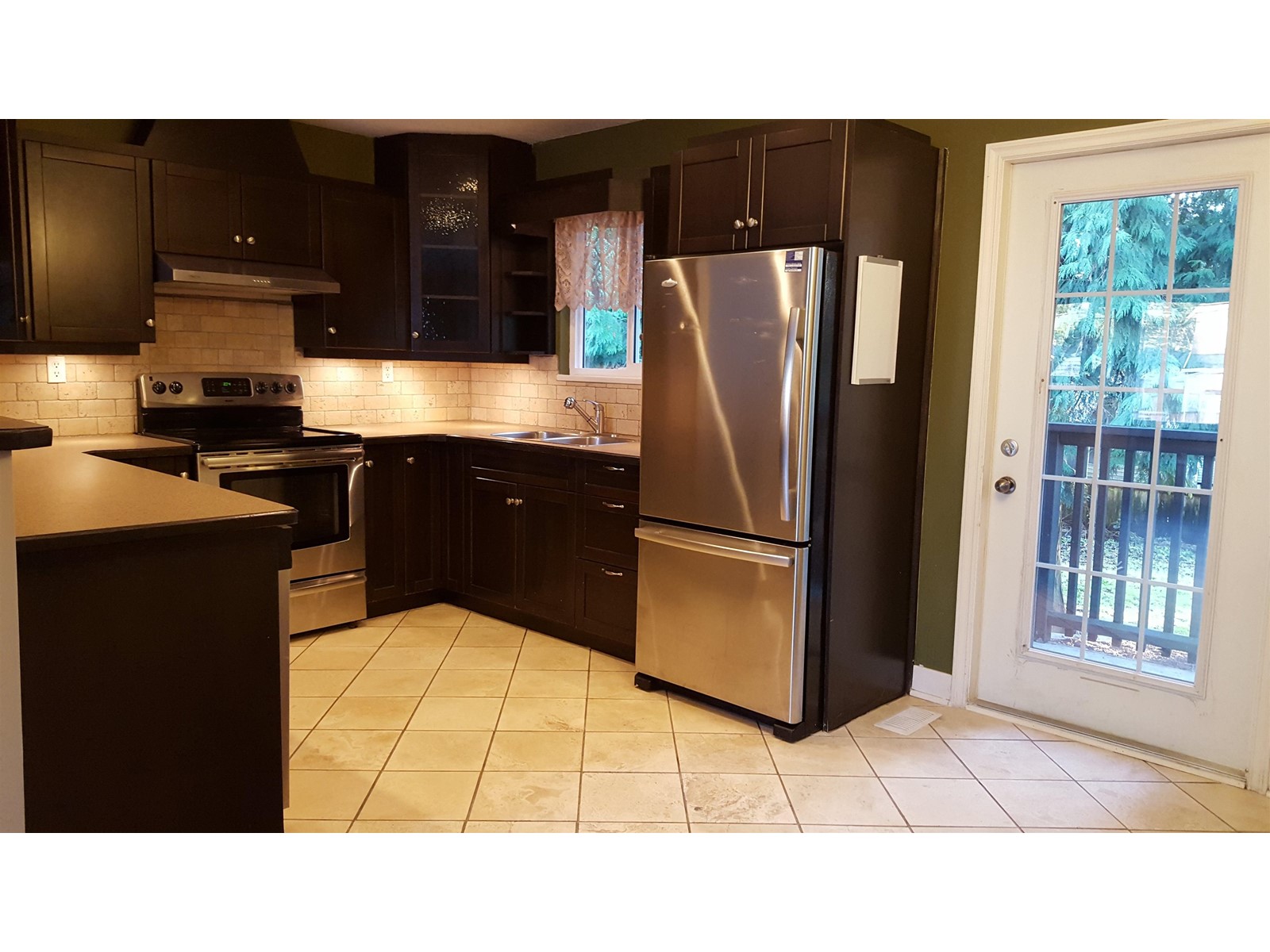 15118 91a Avenue, Surrey, British Columbia  V3R 6X1 - Photo 5 - R2931072