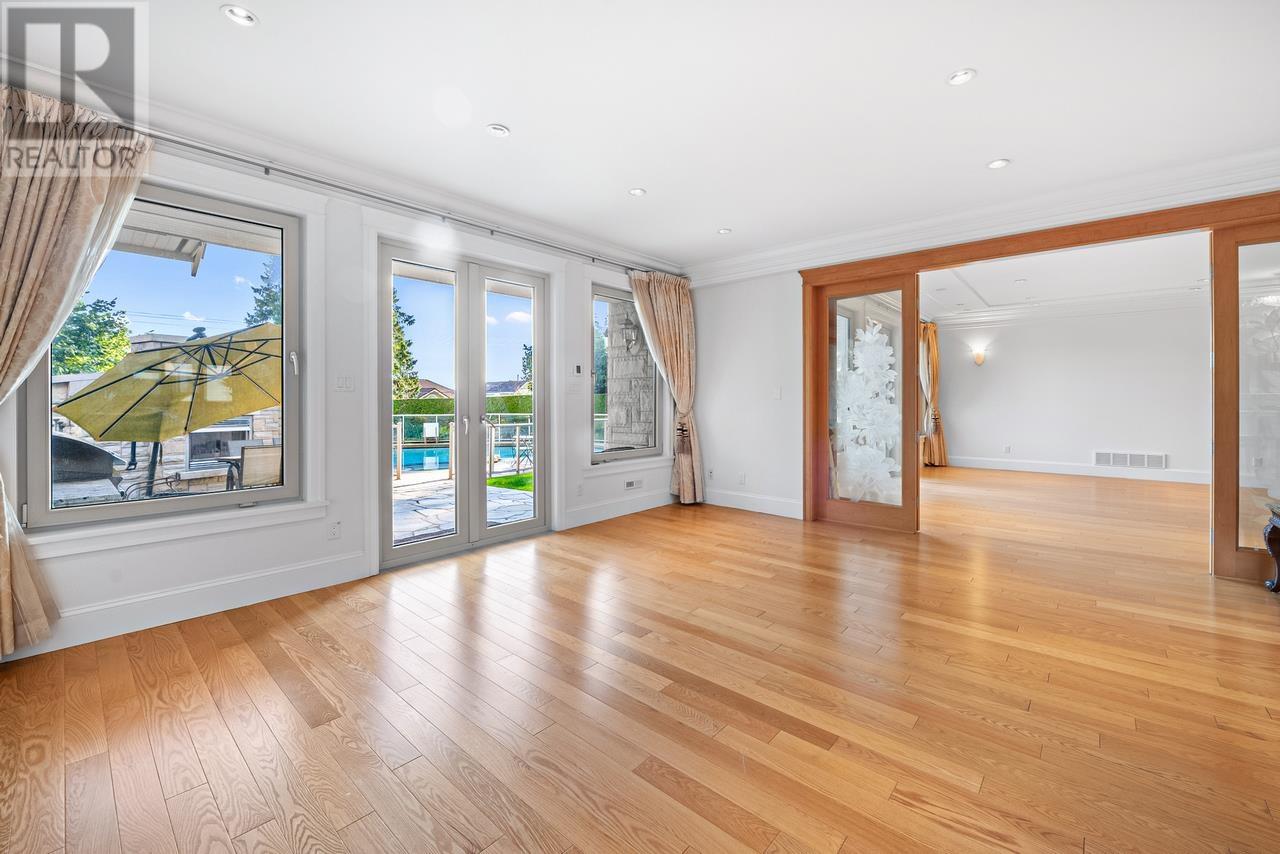 Property at 1361 MATHERS AVENUE image 5
