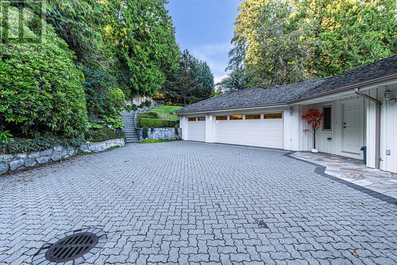 1361 Mathers Avenue, West Vancouver, British Columbia  V7T 2G5 - Photo 35 - R2909656