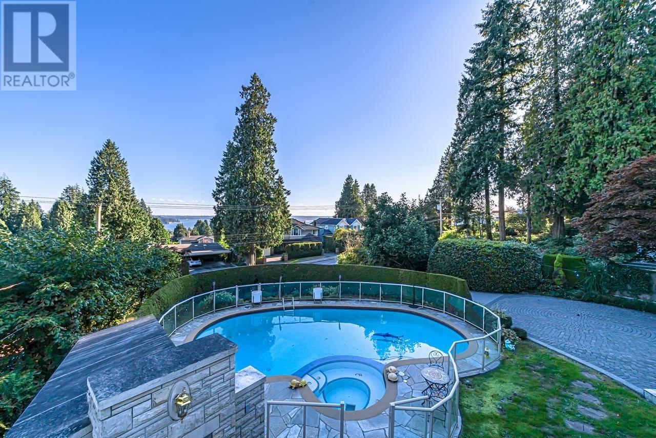 1361 Mathers Avenue, West Vancouver, British Columbia  V7T 2G5 - Photo 33 - R2909656