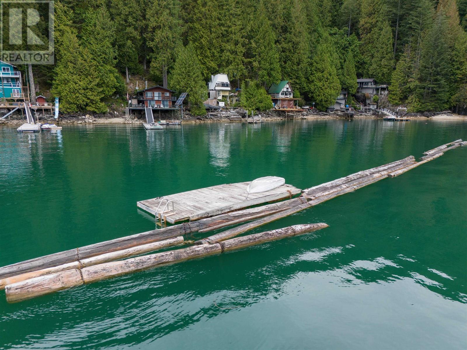 3 Seal Bay, Pitt Meadows, British Columbia  V0V 0V0 - Photo 4 - R2931368
