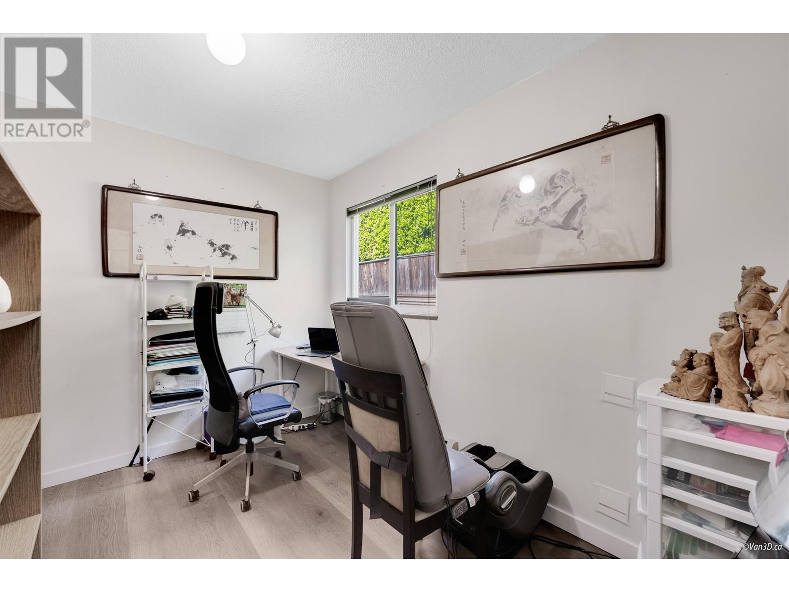 Property at 8607 SELKIRK STREET image 4