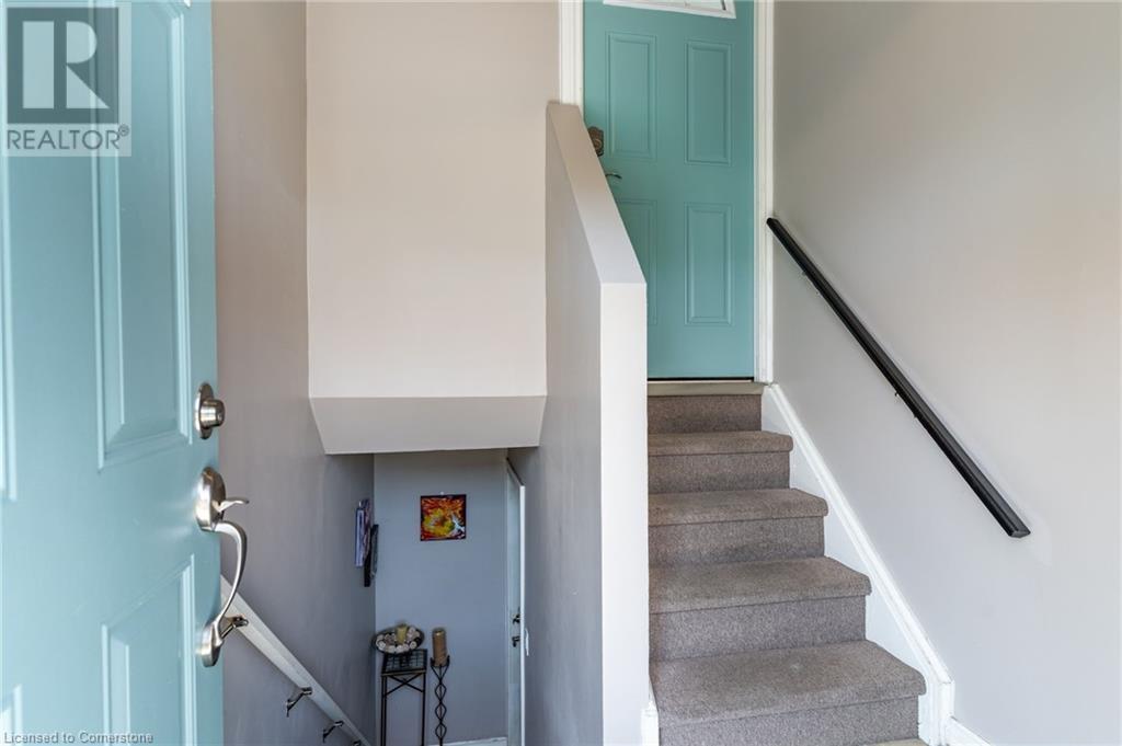 563 James Street N, Hamilton, Ontario L8L 1J8 - Photo 3 - 40656469