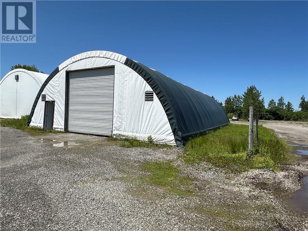 1020 Green Mountain Road Road E Unit# A, Stoney Creek, Ontario  L8J 3A9 - Photo 3 - 40656551