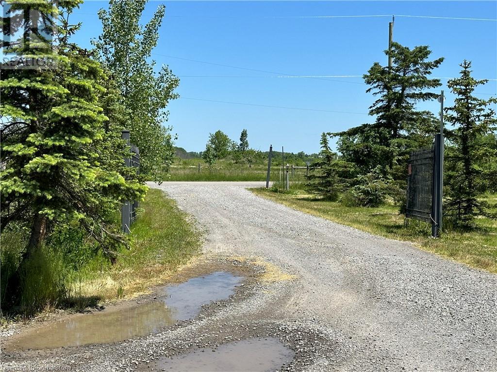 1020 Green Mountain Road Road E Unit# A, Stoney Creek, Ontario  L8J 3A9 - Photo 5 - 40656551